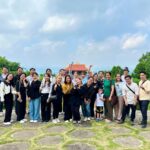 Hoạt động đi thiện nguyện của Tuki