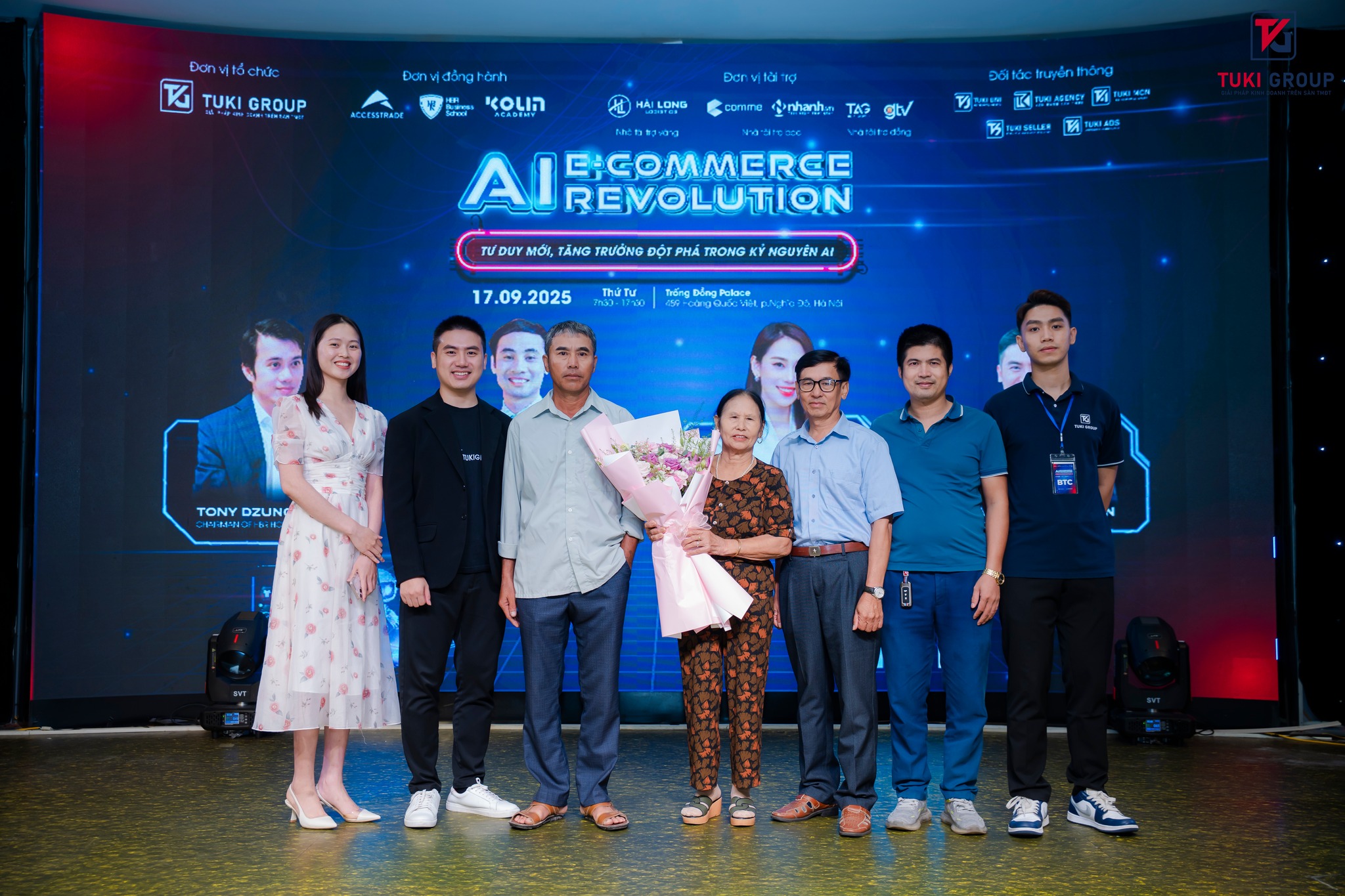 RECAP AI E-COMMERCE REVOLUTION TUKI GROUP 2025- TƯ DUY MỚI, TĂNG TRƯỞNG ĐỘT PHÁ TRONG KỶ NGUYÊN AI