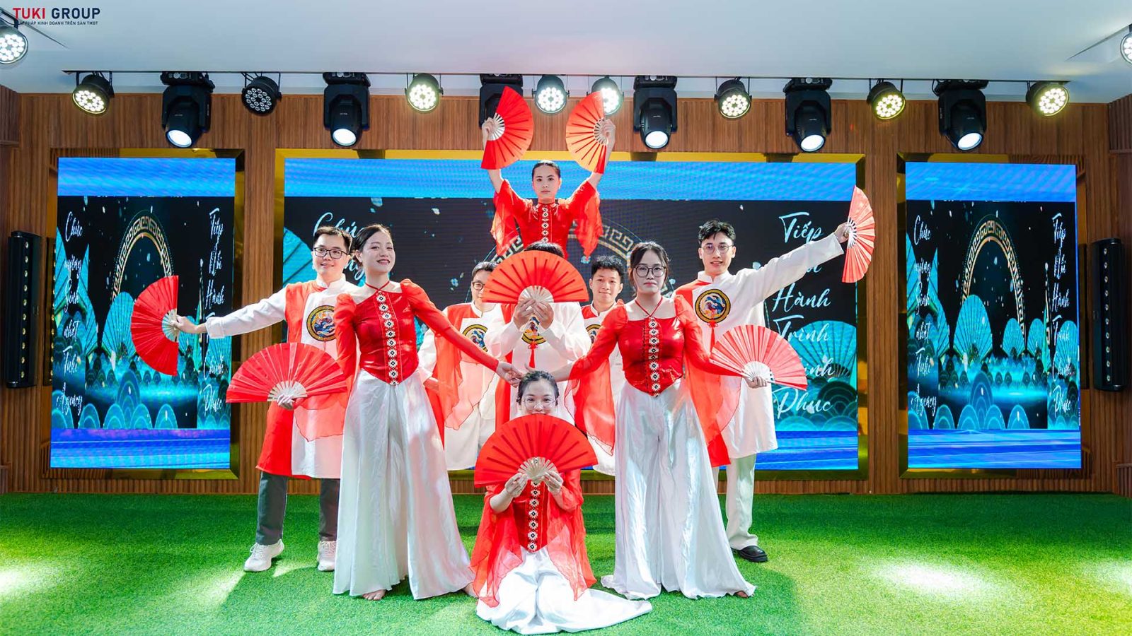 TUKI CAREER 13 tukigroup-vn-117